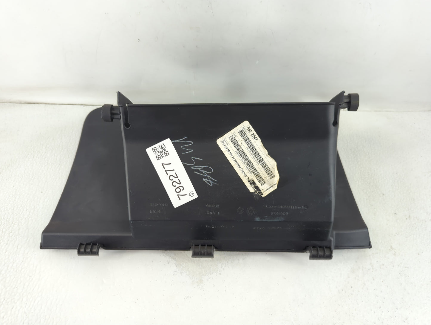 2007 Mercury Milan Passenger Glove Box Door Storage Compartment - Oemusedautoparts1.com