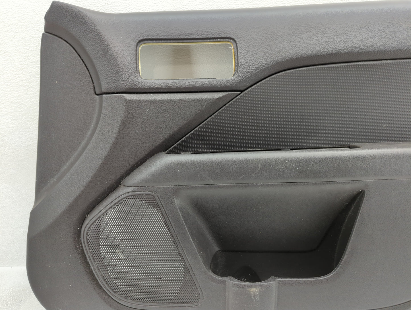 2007 Mercury Milan Front Right Passenger Interior Door Panel Trim - Oemusedautoparts1.com