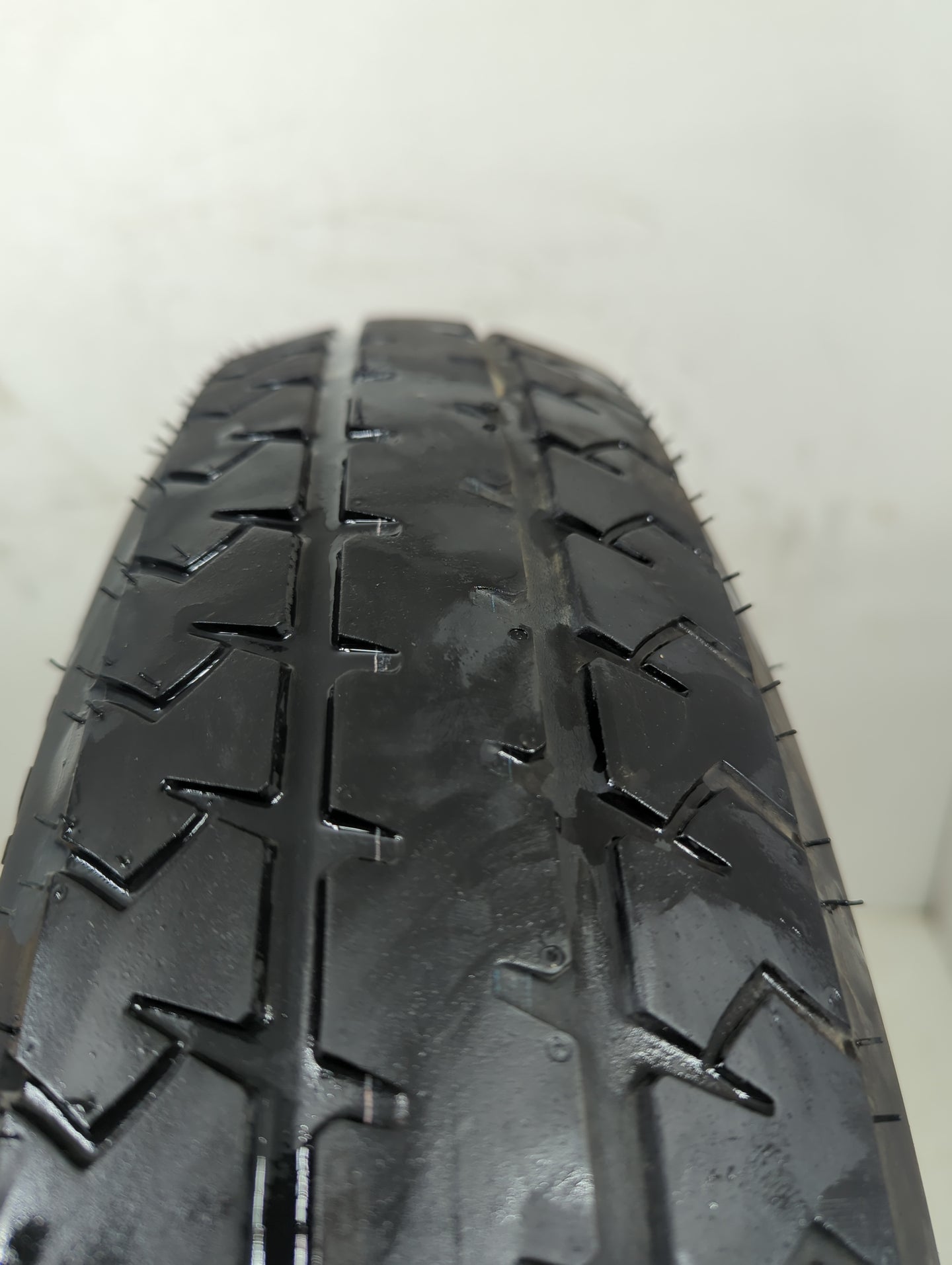 2007 Mercury Montego Spare Donut Tire Wheel Rim Oem 1374732 - Oemusedautoparts1.com