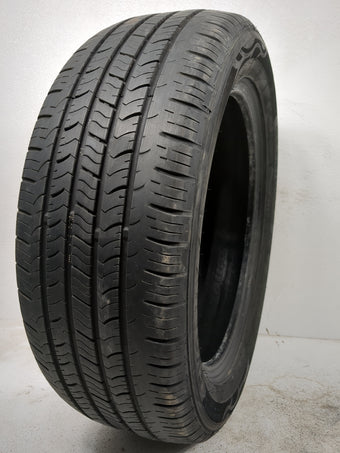 compare product Used Tire 225/55R18 EVOLUXX CAPRICON HP 98H - Tread Depth 8.5/32