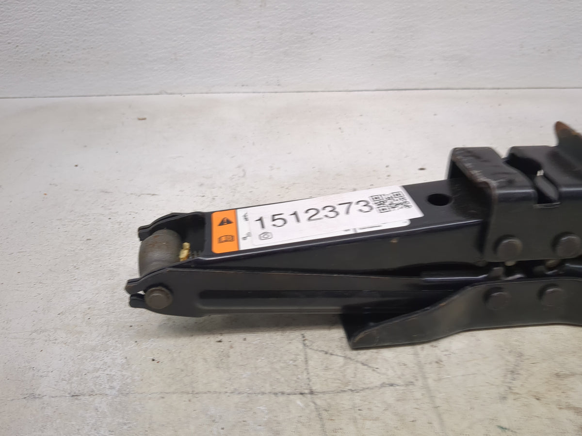 2007 Mercury Mountaineer Spare Scissor Car Jack - Oemusedautoparts1.com