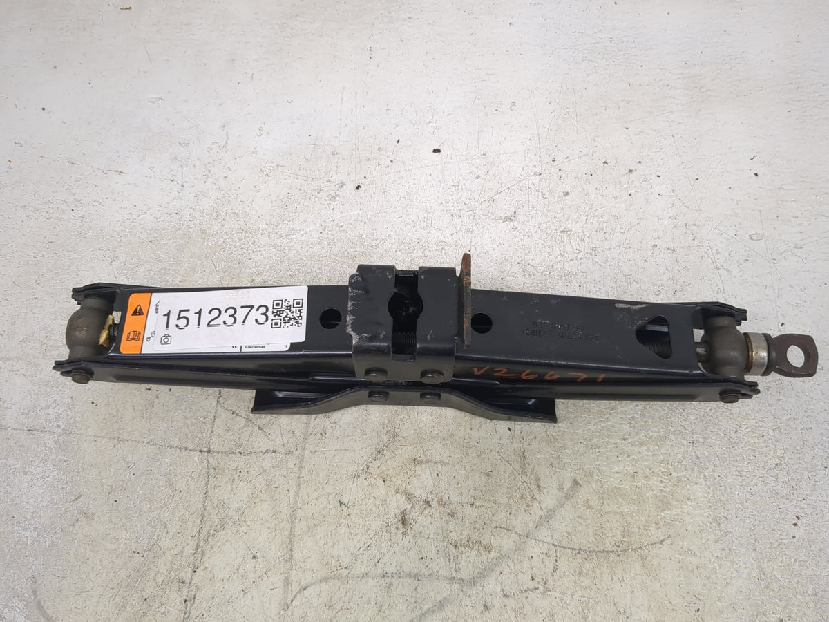 2007 Mercury Mountaineer Spare Scissor Car Jack - Oemusedautoparts1.com