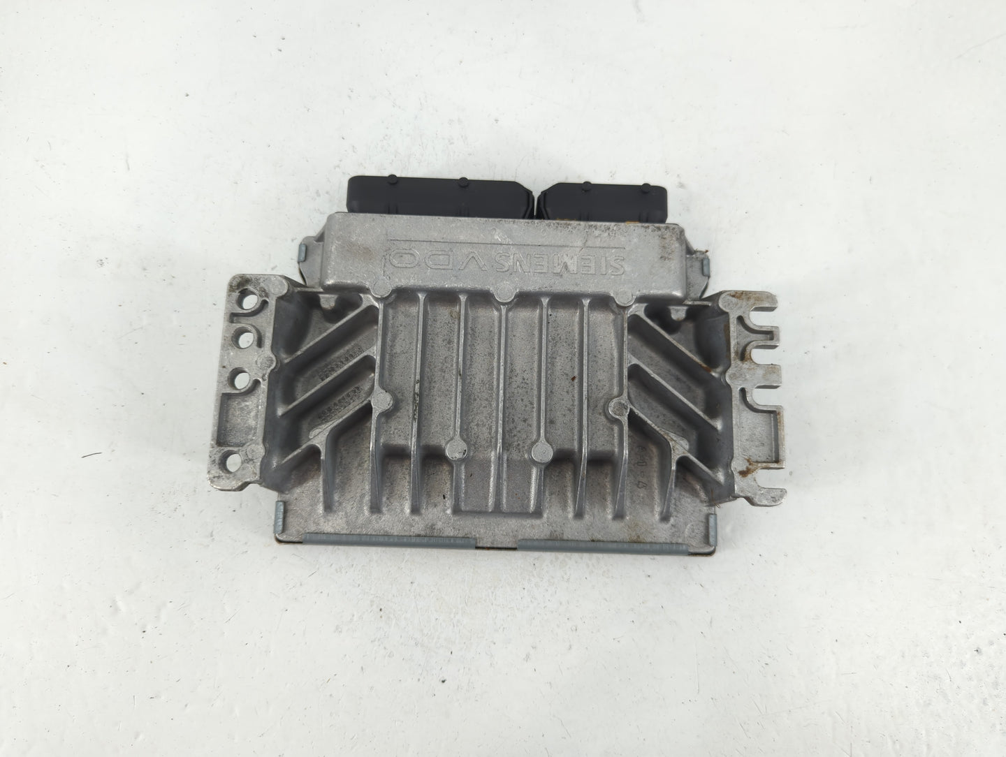 2007 Mini Cooper PCM Engine Control Computer ECU ECM PCU OEM P/N:1214-7553735-01 7 610 107, 7 563 732, 1214-7557395-01 Fits 
