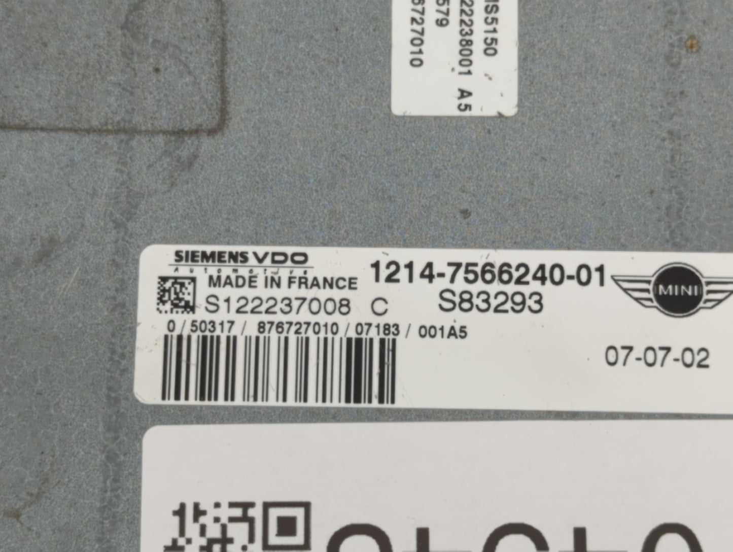 2007 Mini Cooper PCM Engine Control Computer ECU ECM PCU OEM P/N:1214-7553735-01 7 610 107, 7 563 732, 1214-7557395-01 Fits 