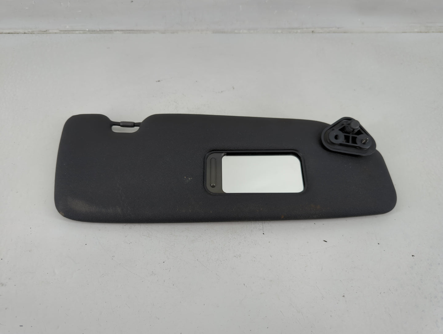 2007 Mini Cooper Sun Visor Shade Replacement Passenger Right Mirror Fits OEM Used Auto Parts - Oemusedautoparts1.com