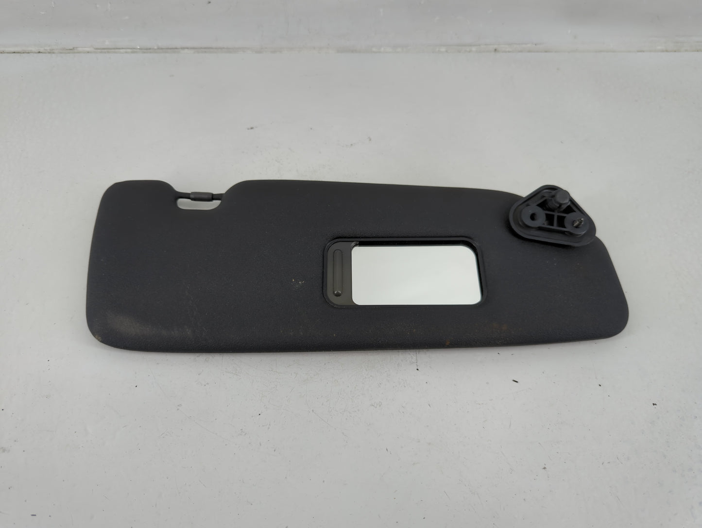 2007 Mini Cooper Sun Visor Shade Replacement Passenger Right Mirror Fits OEM Used Auto Parts - Oemusedautoparts1.com