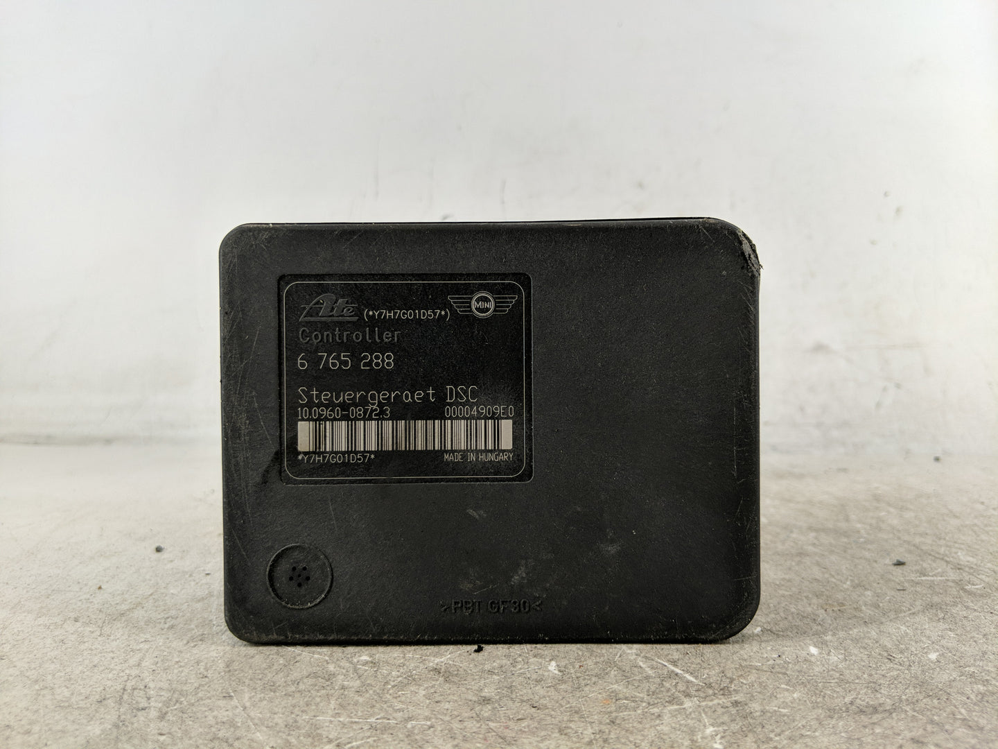 2007 Mini Cooper ABS Pump Control Module Replacement Fits OEM Used Auto Parts - Oemusedautoparts1.com