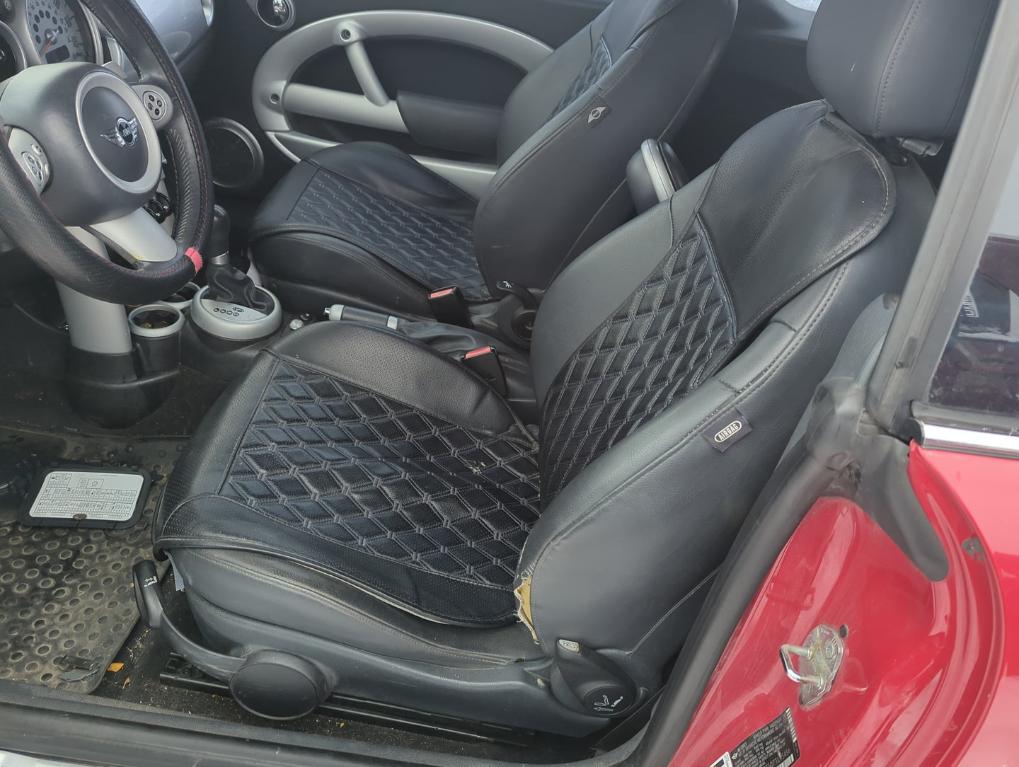 2007 Mini Cooper Driver Front Seat Oem - Oemusedautoparts1.com