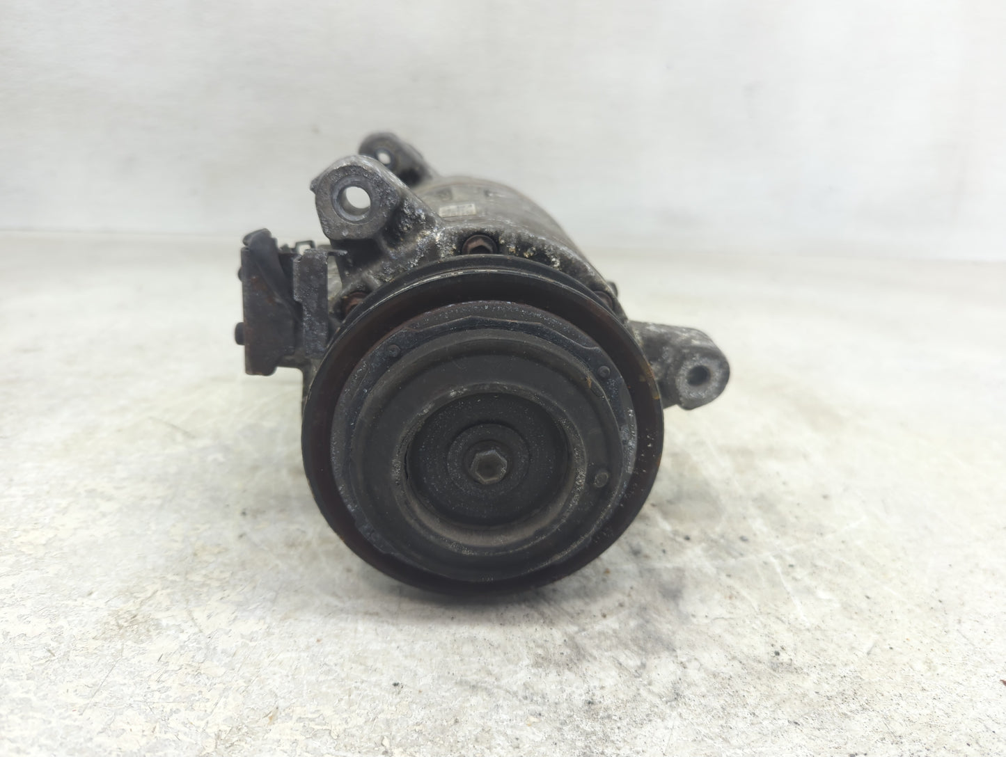 2007 Mini Cooper Alternator Generator Charging Assembly Engine Oem - Oemusedautoparts1.com