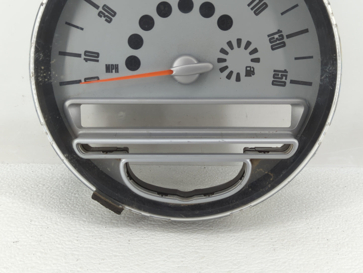 2008-2010 Mini Cooper Instrument Cluster Speedometer Gauges P/N:9 139 513 9 153 404, 9 201 405, 9 178 749 Fits Fits 2008 200