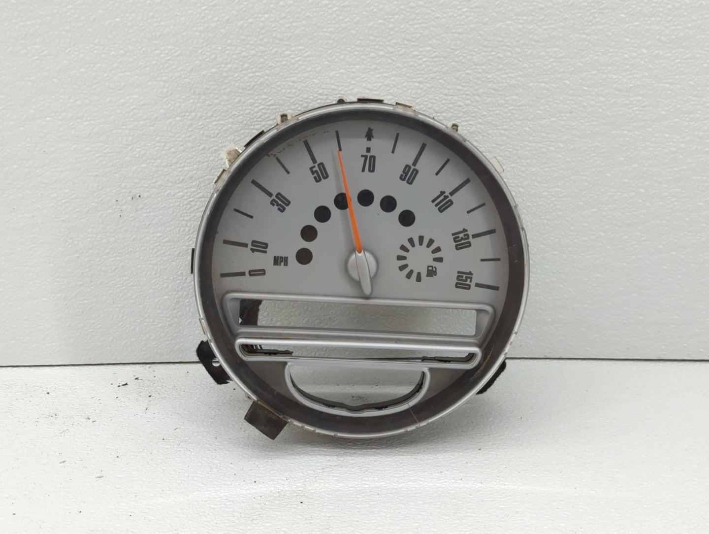 2008-2010 Mini Cooper Instrument Cluster Speedometer Gauges P/N:9 125 929 67379411, 9 232 433, BM-508-932 Fits Fits 2008 200