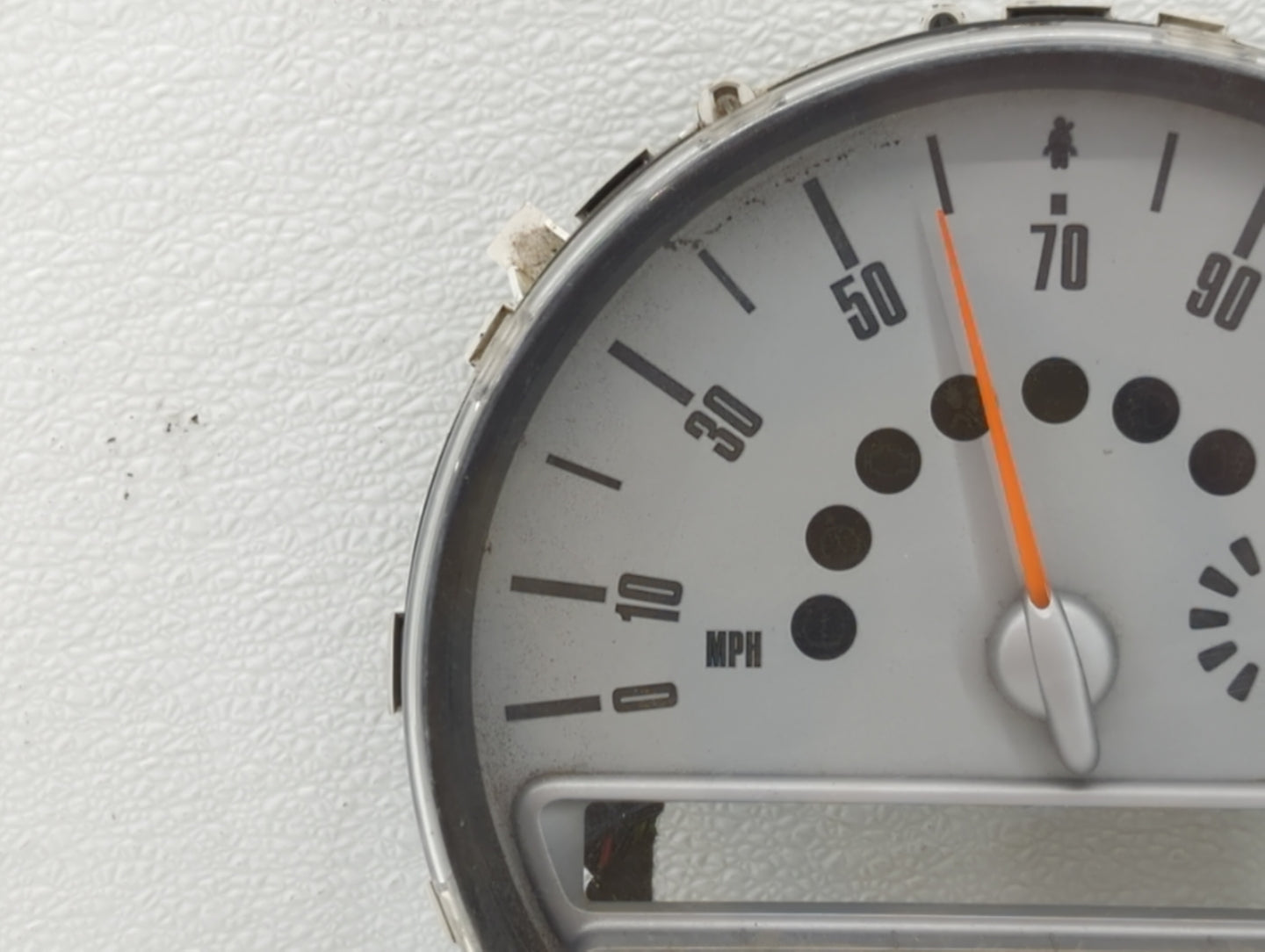 2008-2010 Mini Cooper Instrument Cluster Speedometer Gauges P/N:9 125 929 67379411, 9 232 433, BM-508-932 Fits Fits 2008 200