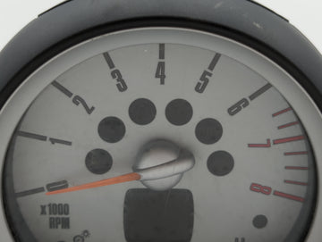 2008-2010 Mini Cooper Instrument Cluster Speedometer Gauges P/N:9 139 513 9 153 404, 9 201 405, 9 178 749 Fits Fits 2008 2009 2010 OEM Used Auto Parts