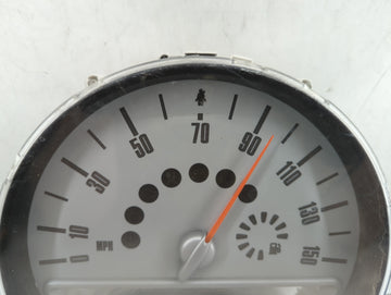 2008-2010 Mini Cooper Instrument Cluster Speedometer Gauges P/N:9 125 929 67379411, 9 232 433, BM-508-932 Fits Fits 2008 2009 2010 OEM Used Auto Parts