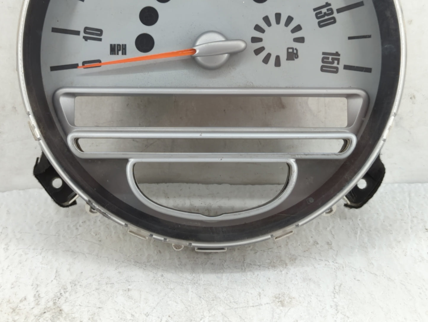 2008-2010 Mini Cooper Instrument Cluster Speedometer Gauges P/N:9 136 196 BM-508-934, 9 136 200 Fits Fits 2008 2009 2010 OEM