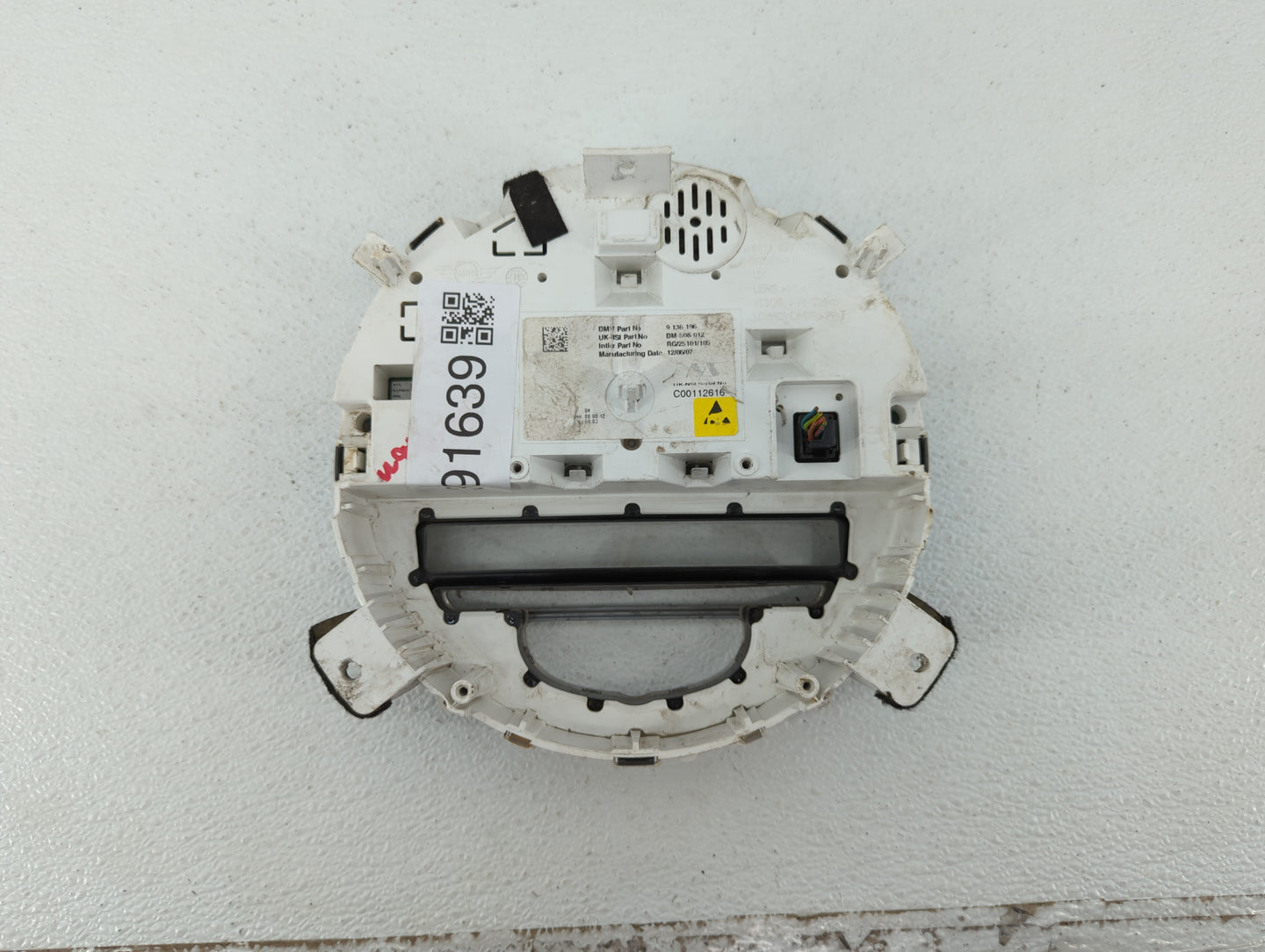 2008-2010 Mini Cooper Instrument Cluster Speedometer Gauges P/N:9 125 929 67379411, 9 232 433, BM-508-932 Fits Fits 2008 200