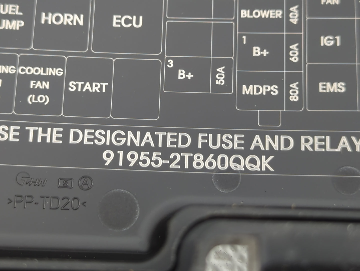 2007 Mini Cooper Fusebox Fuse Box Panel Relay Module P/N:91955-2T860 6906548, 3449504-02, 9809588-01 Fits OEM Used Auto Part
