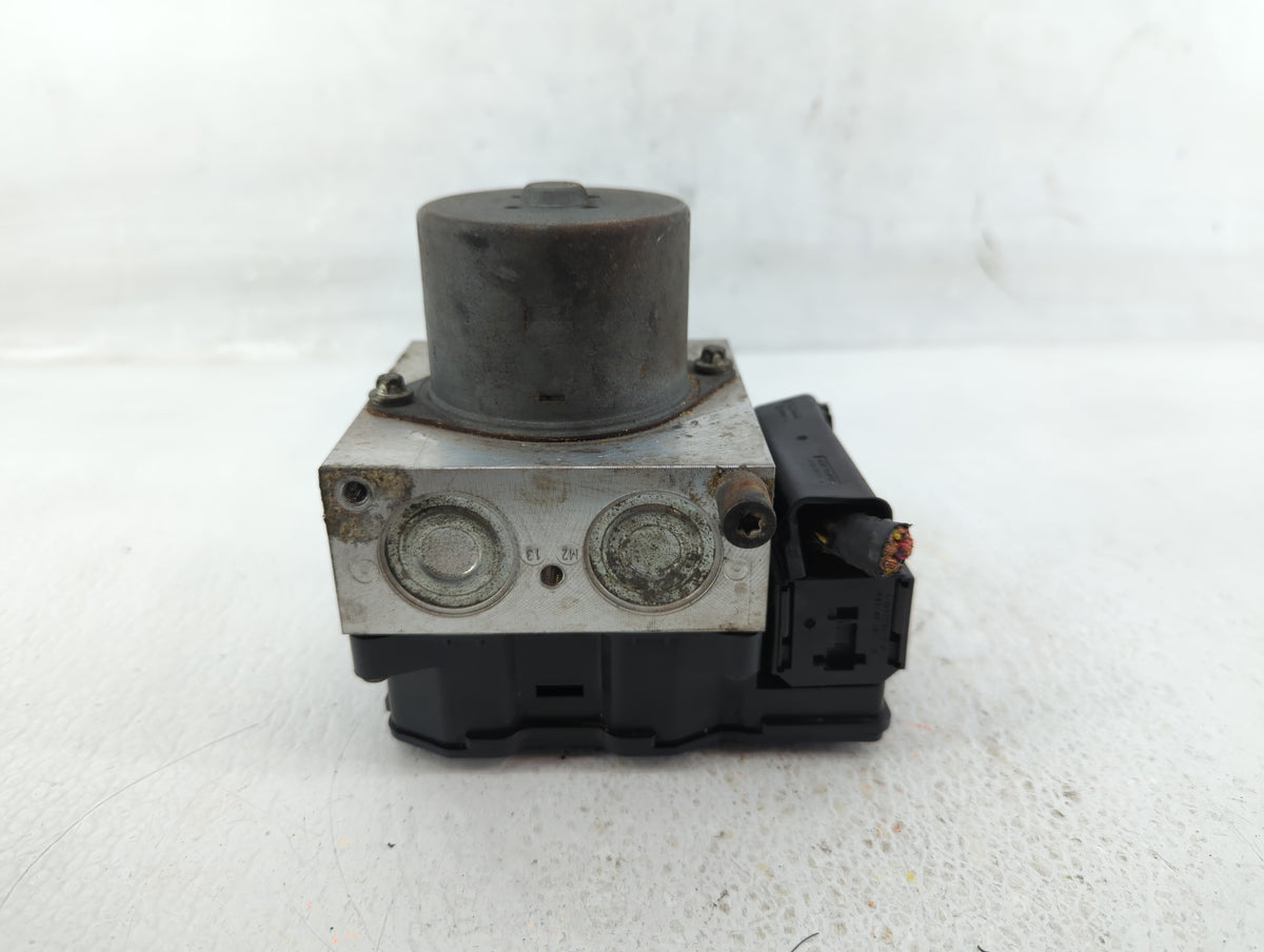 2007 Mini Cooper Anti-Lock Brake ABS Pump Module Actuator OEM P/N:6785943-01 Fits OEM Used Auto Parts - Oemusedautoparts1.co