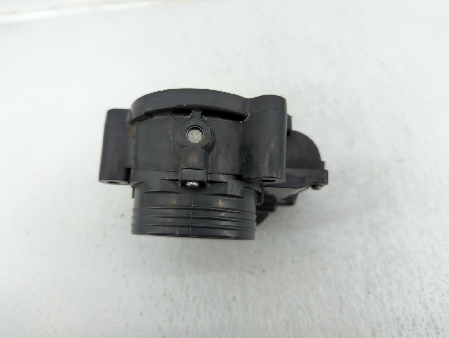 2007 Mini Cooper Throttle Body P/N:7574379 80-01 2C53252208 Fits OEM Used Auto Parts - Oemusedautoparts1.com