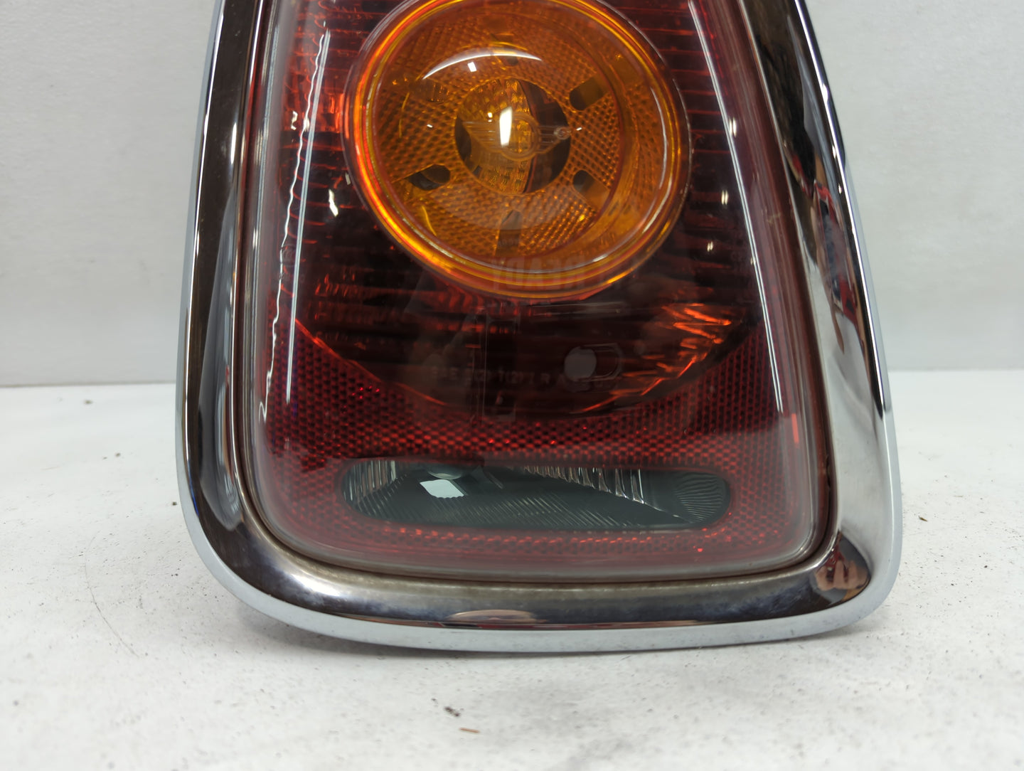 2007 Mini Cooper Tail Light Assembly Driver Left OEM Fits OEM Used Auto Parts - Oemusedautoparts1.com