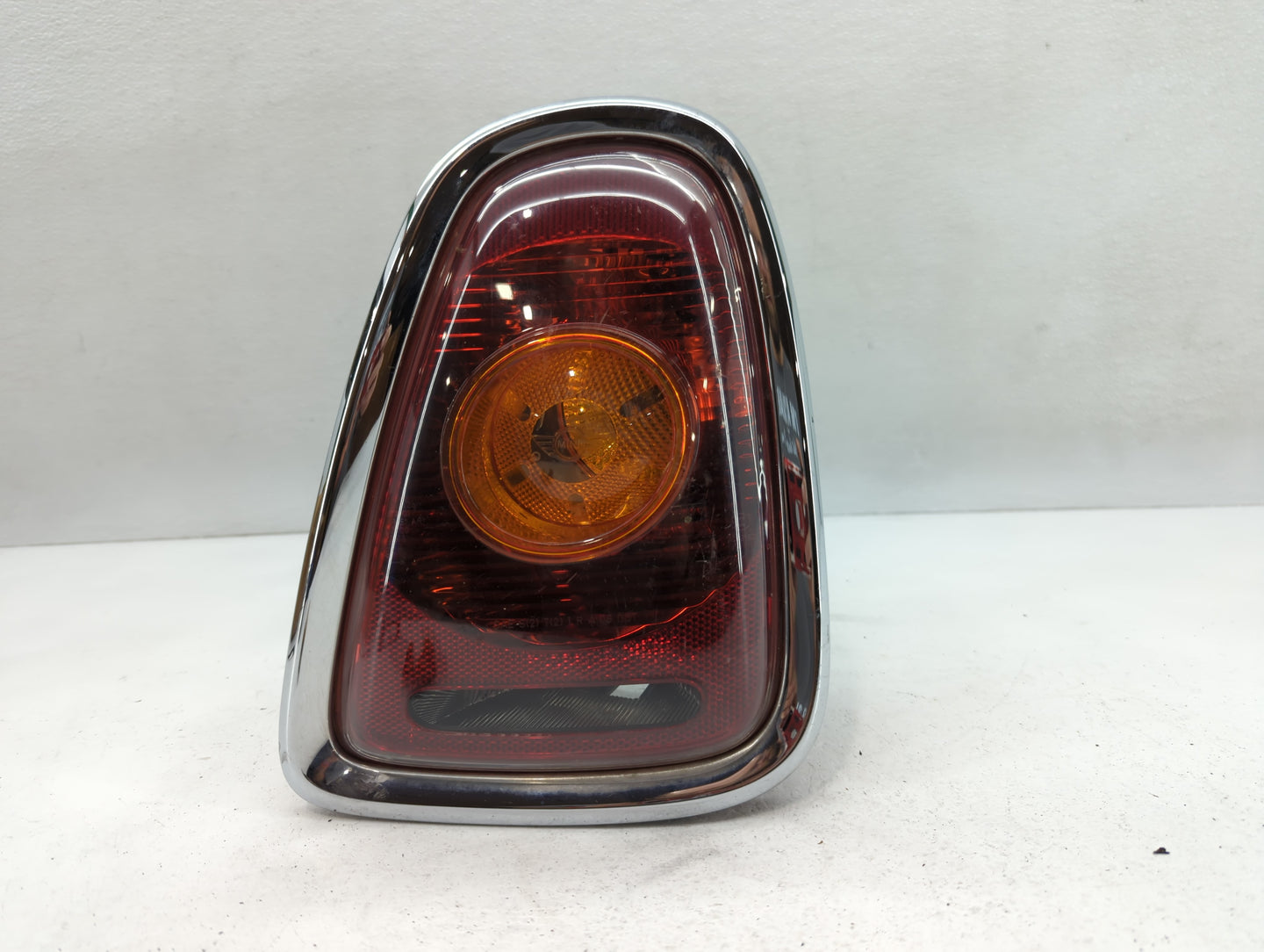 2007 Mini Cooper Tail Light Assembly Passenger Right OEM P/N:2751308 Fits OEM Used Auto Parts - Oemusedautoparts1.com