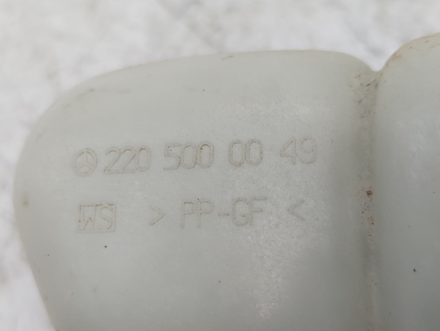 2007 Mini Cooper Windshield Washer Fluid Reservoir Bottle Oem - Oemusedautoparts1.com