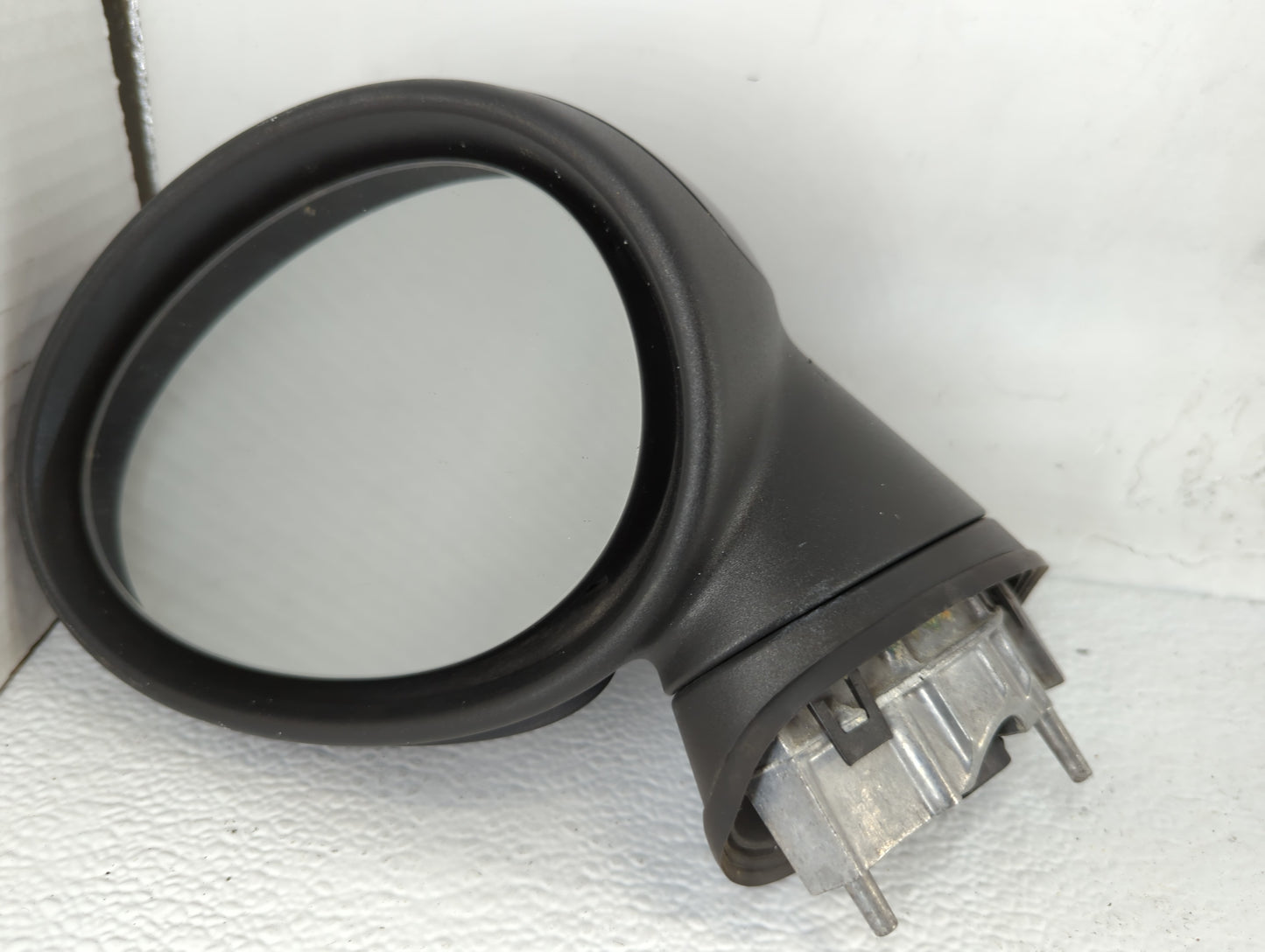 2008-2014 Mini Cooper Driver Side View Mirror - Left Door Mirror OEM Used - Oemusedautoparts1.com