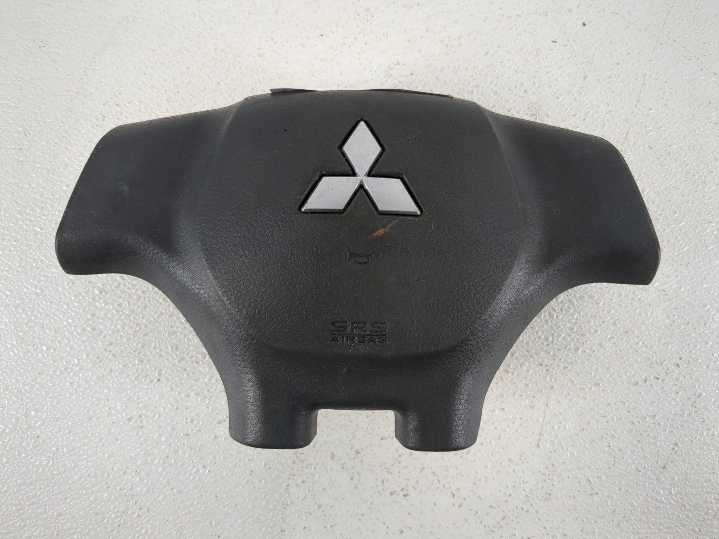 2007 Mitsubishi Eclipse Air Bag Driver Left Steering Wheel Mounted P/N:PS241DTXTAEZ Fits OEM Used Auto Parts - Oemusedautopa