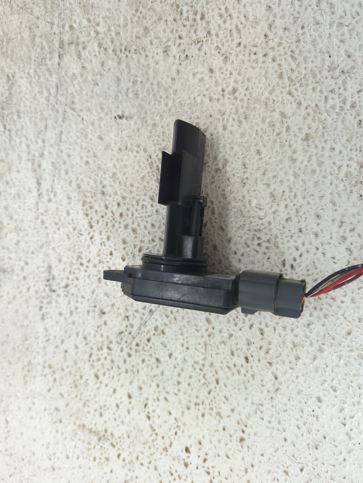 2006-2012 Mitsubishi Eclipse Mass Air Flow Meter Maf 1487527 - Oemusedautoparts1.com