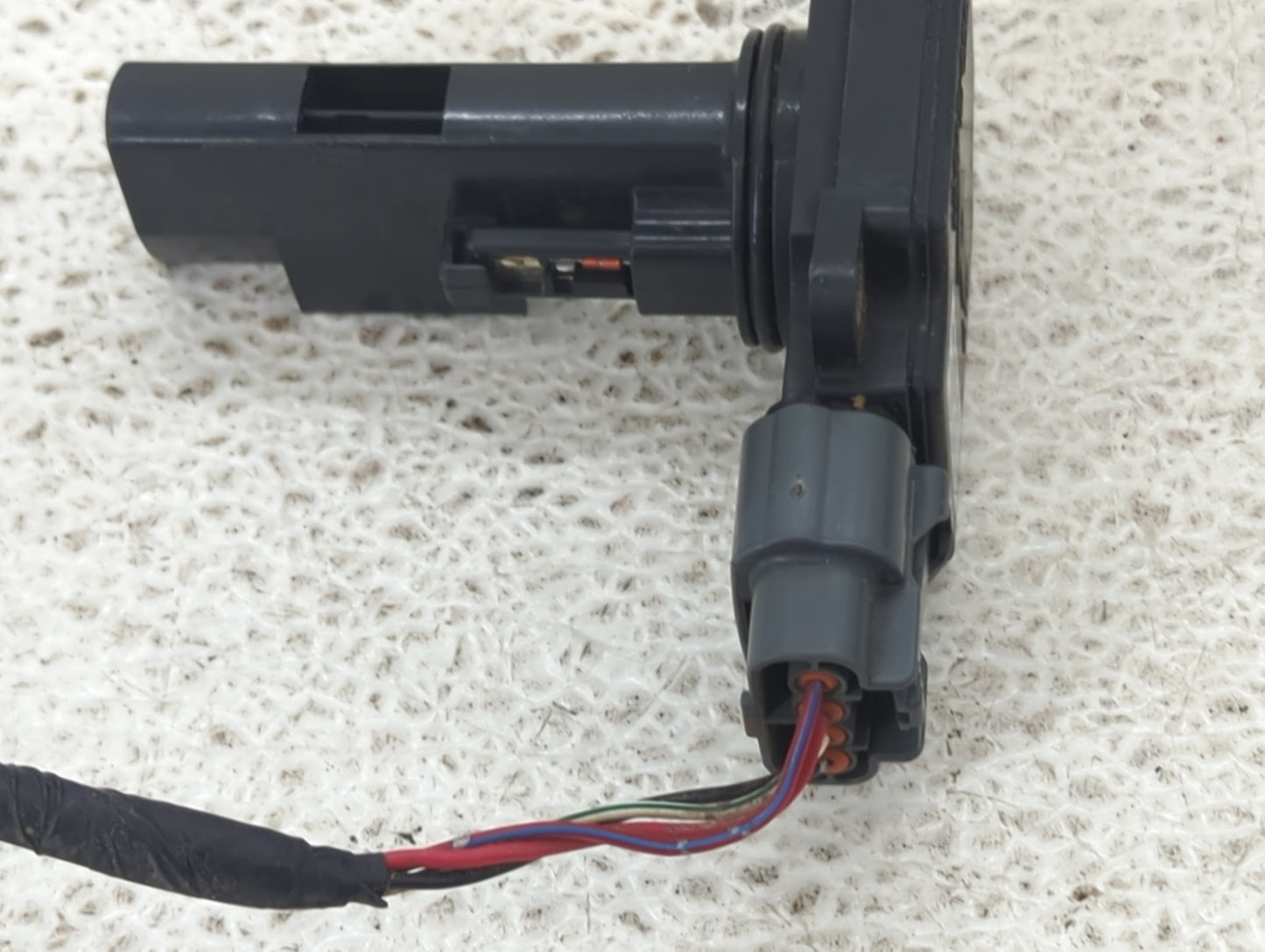 2006-2012 Mitsubishi Eclipse Mass Air Flow Meter Maf 1487527 - Oemusedautoparts1.com