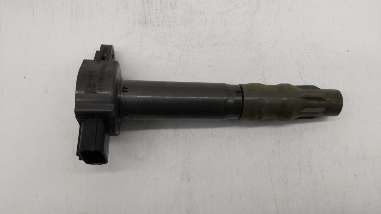 2006-2008 Mitsubishi Eclipse Ignition Coil Igniter Pack - Oemusedautoparts1.com