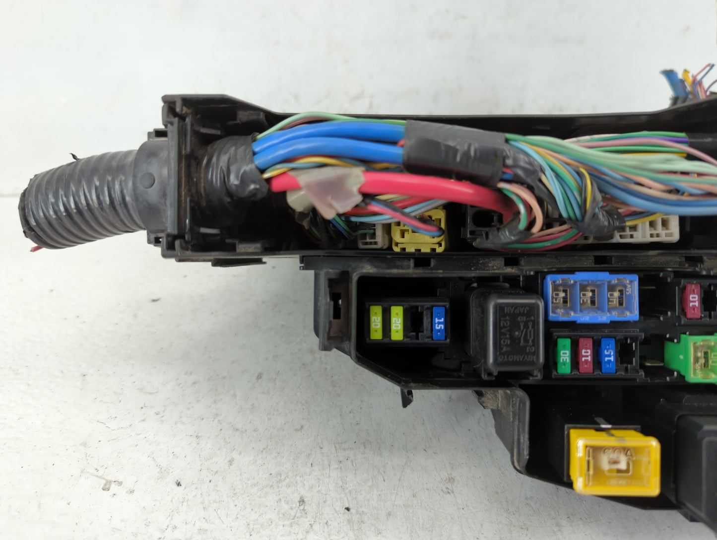 2007 Mitsubishi Eclipse Fusebox Fuse Box Panel Relay Module P/N:7154-5763-30 Fits OEM Used Auto Parts - Oemusedautoparts1.co
