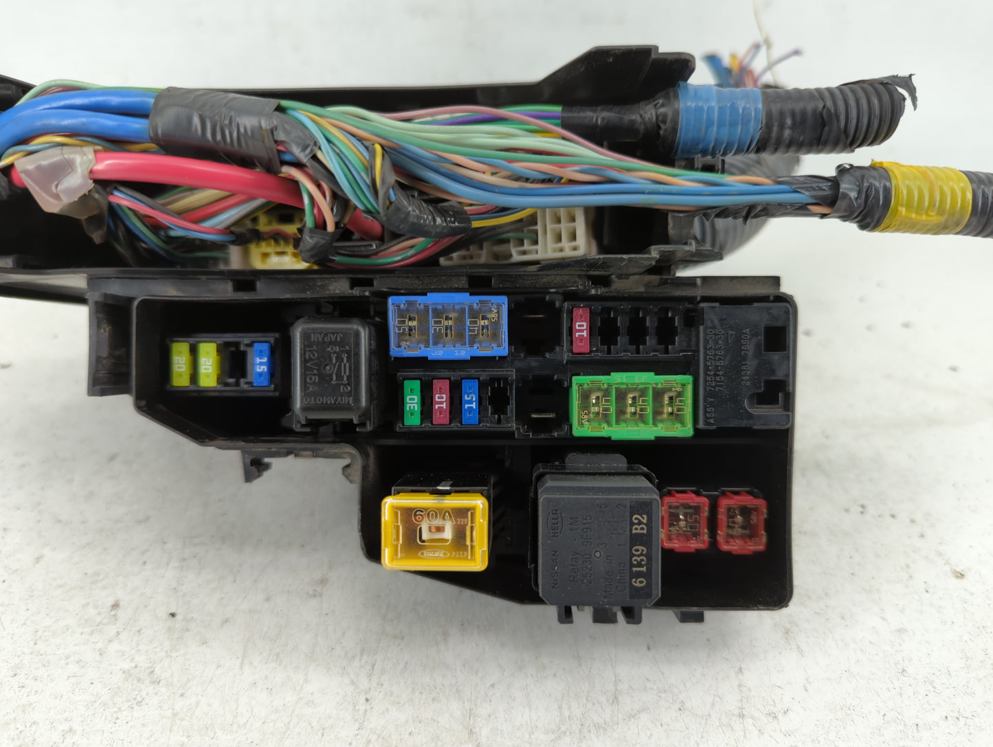 2007 Mitsubishi Eclipse Fusebox Fuse Box Panel Relay Module P/N:7154-5763-30 Fits OEM Used Auto Parts - Oemusedautoparts1.co
