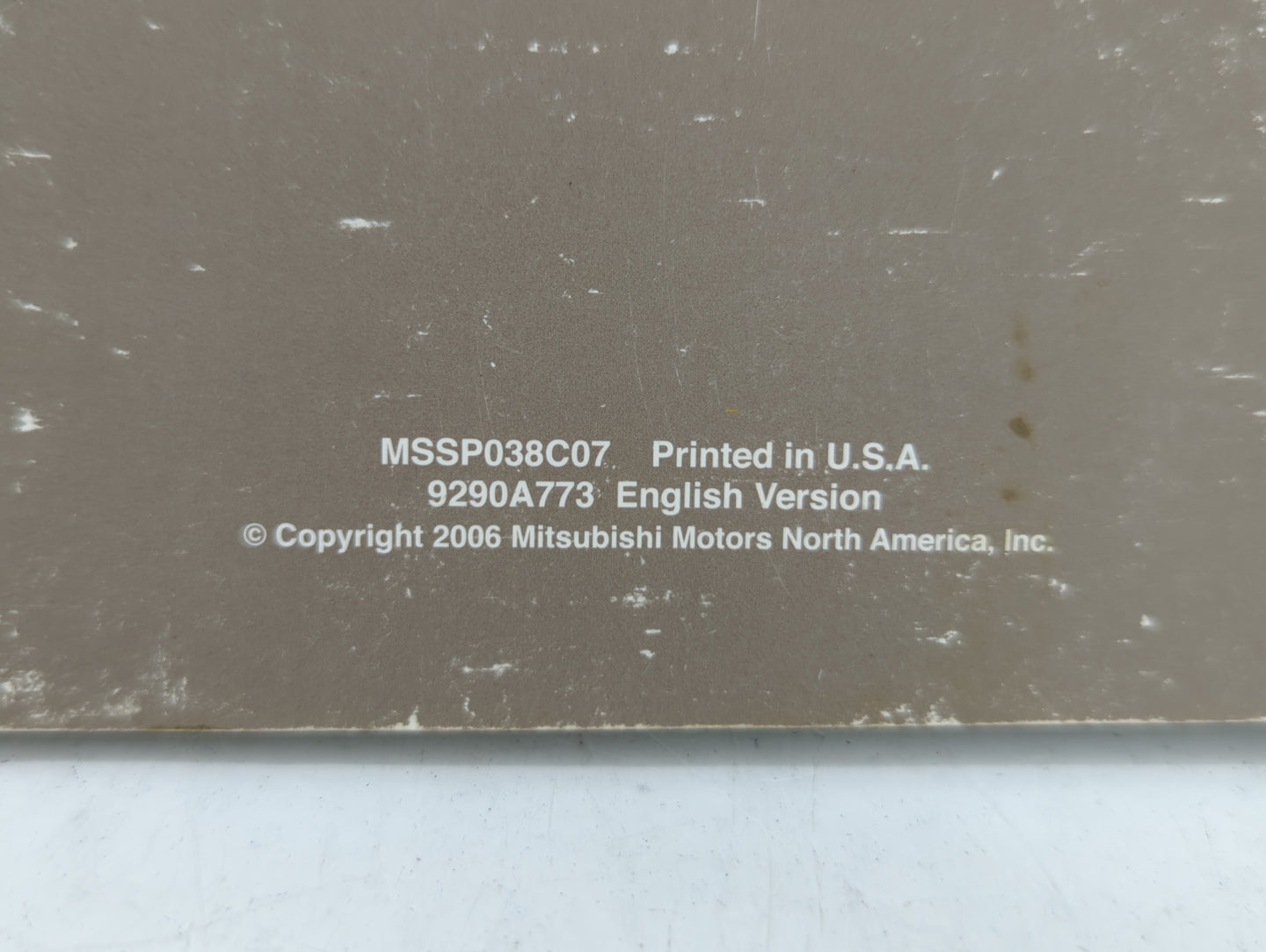 2007 Mitsubishi Endeavor Owners Manual Book Guide OEM Used Auto Parts - Oemusedautoparts1.com