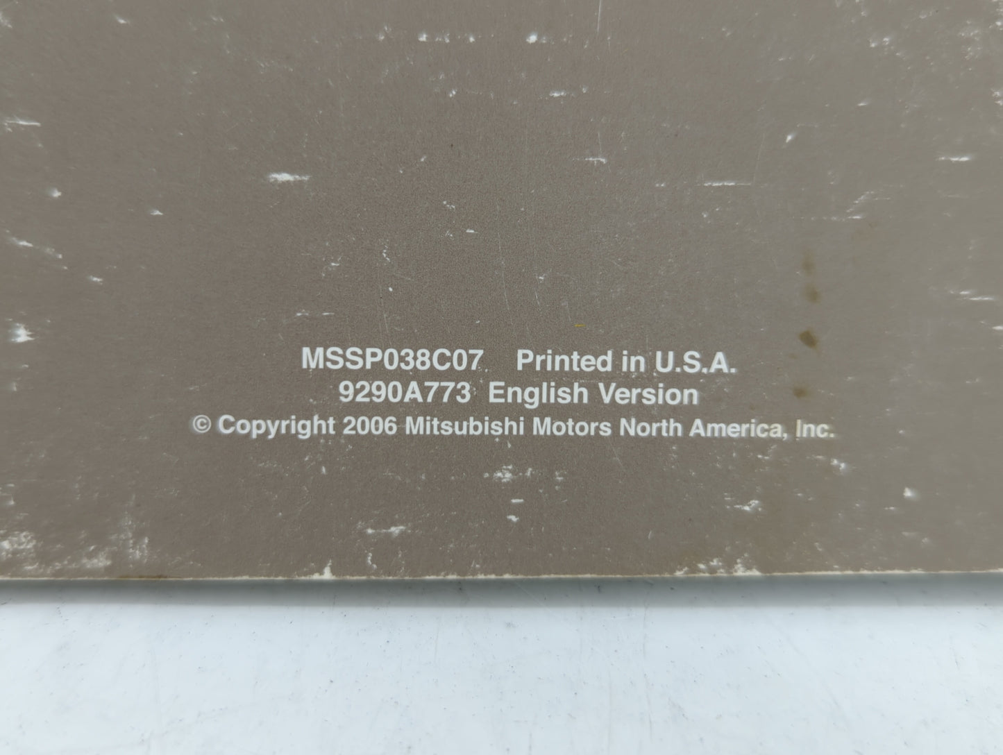 2007 Mitsubishi Endeavor Owners Manual Book Guide OEM Used Auto Parts - Oemusedautoparts1.com