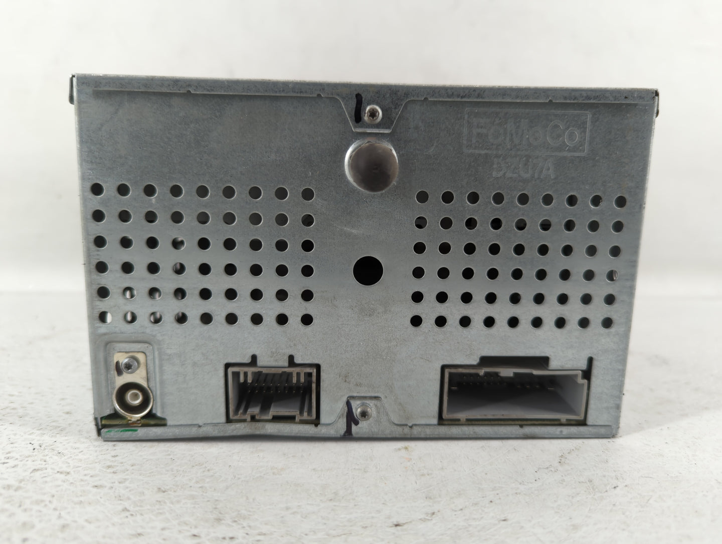 2007 Mitsubishi Lancer Radio AM FM Cd Player Receiver Replacement P/N:7E5T-18C815-AE Fits OEM Used Auto Parts - Oemusedautop