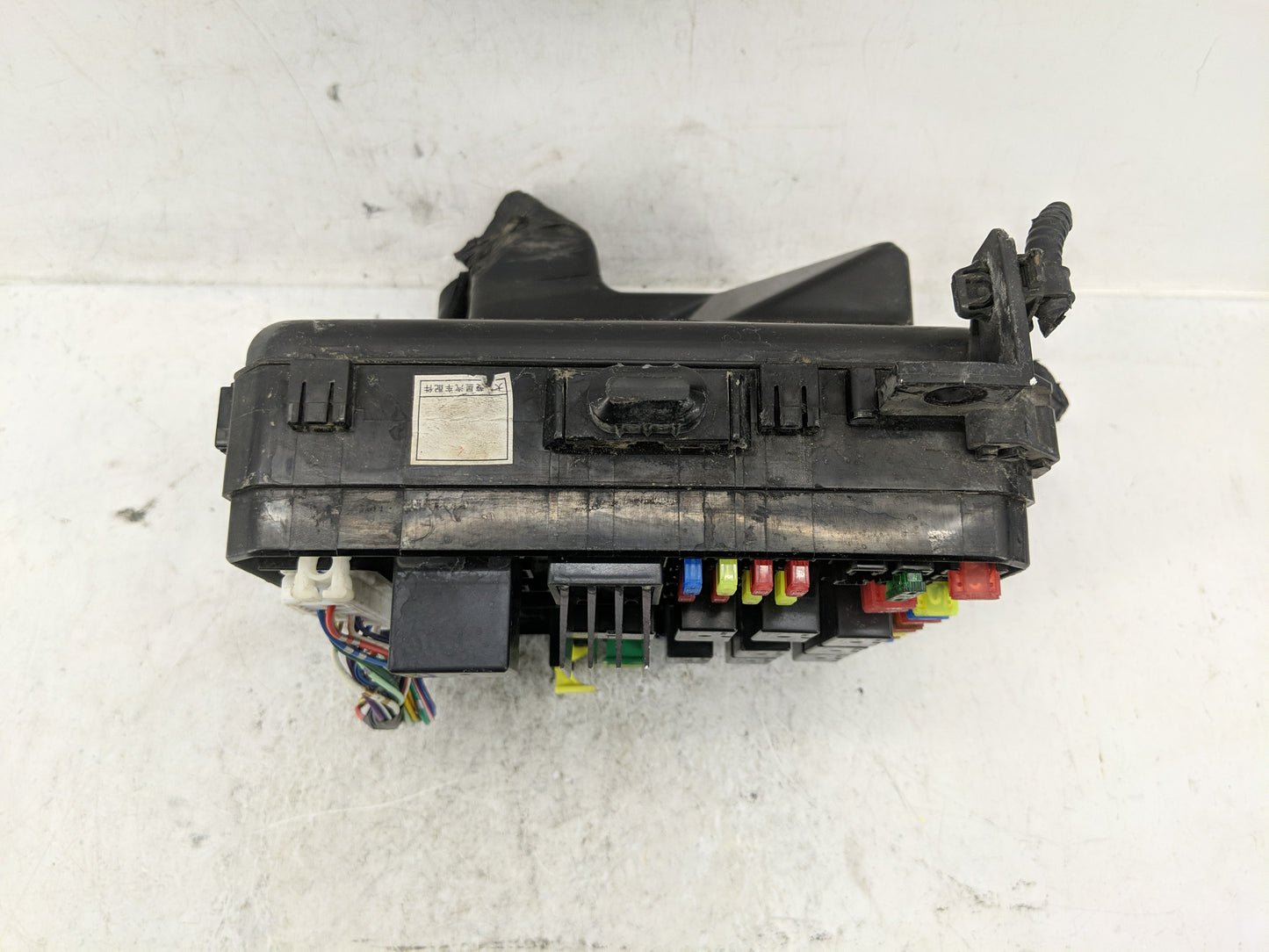 2007-2009 Mitsubishi Outlander Fusebox Fuse Box Panel Relay Module Fits Fits 2007 2008 2009 OEM Used Auto Parts - Oemusedaut