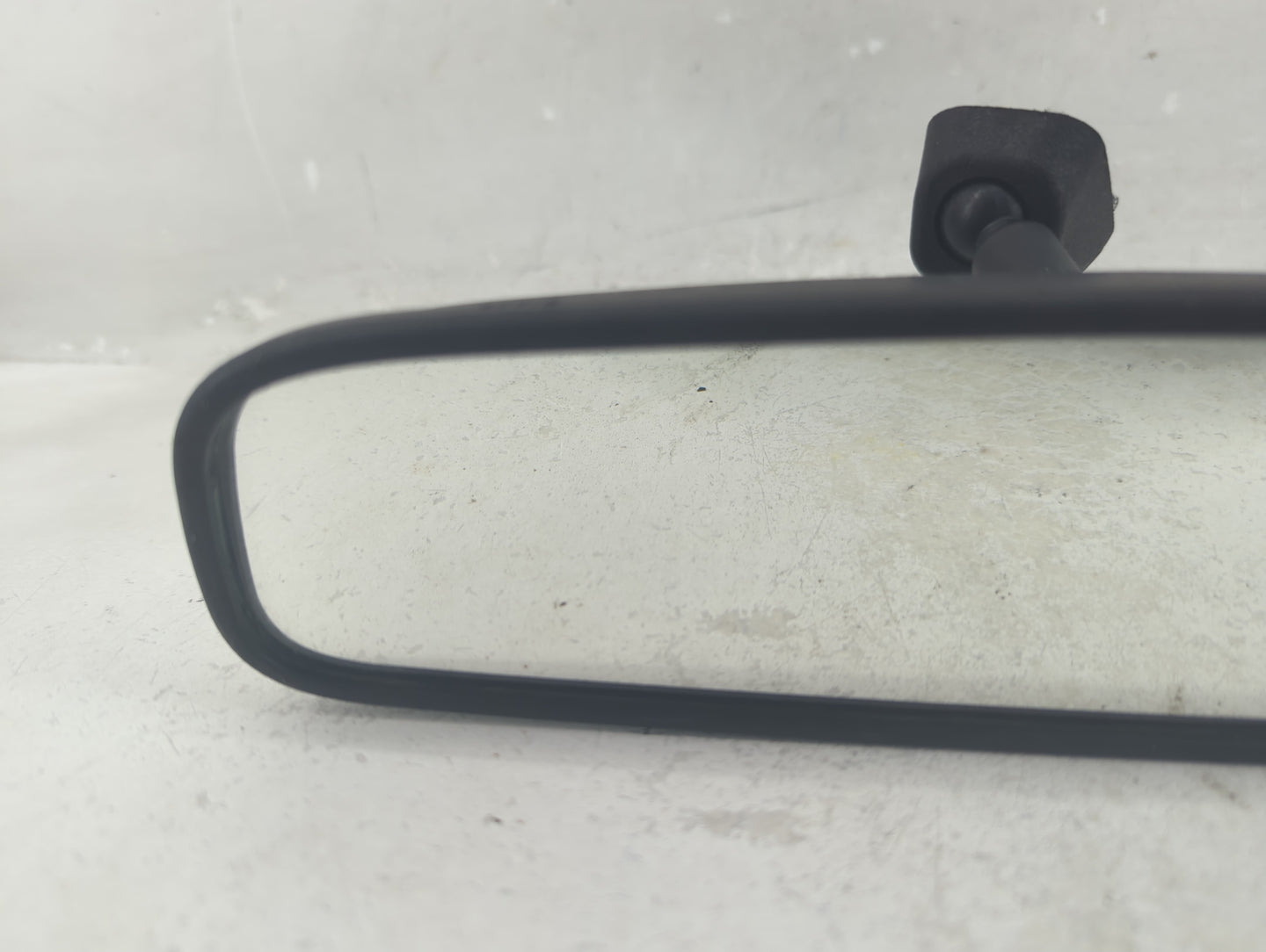 2004-2017 Mitsubishi Outlander Interior Rear View Mirror Replacement OEM P/N:MN124448 Fits OEM Used Auto Parts - Oemusedauto