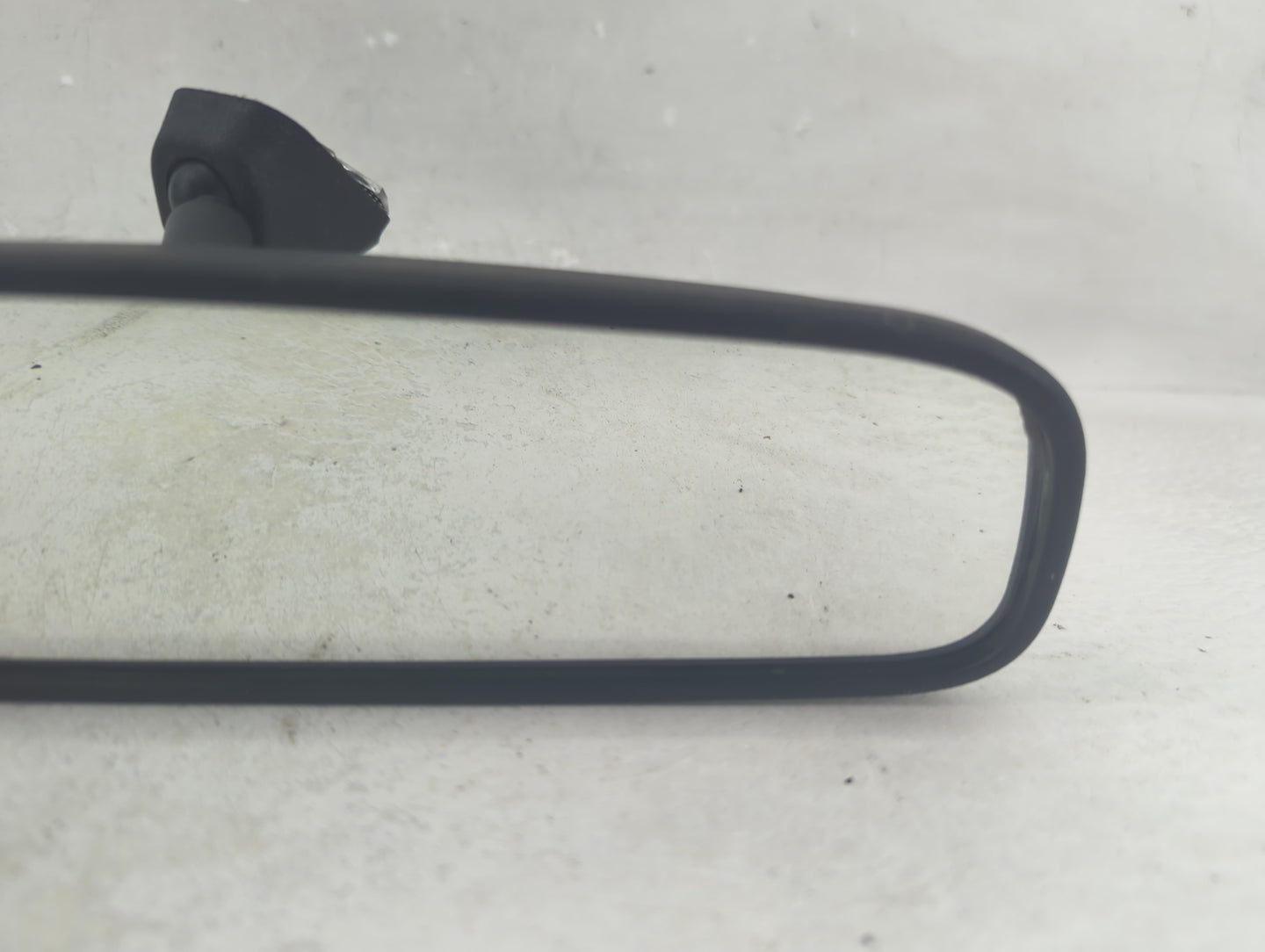 2004-2017 Mitsubishi Outlander Interior Rear View Mirror Replacement OEM P/N:MN124448 Fits OEM Used Auto Parts - Oemusedauto