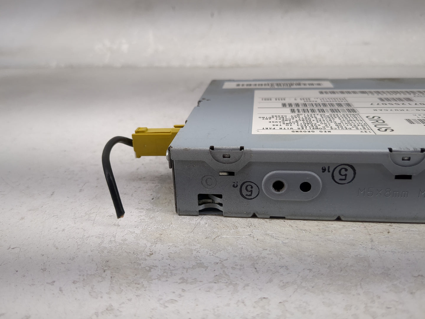 2007 Mitsubishi Outlander Radio AM FM Cd Player Receiver Replacement P/N:8701A103 34P015A, CQ-7MU7CAN Fits Fits 2008 OEM Use