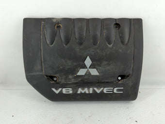 compare product 2007 Mitsubishi Outlander Engine Cover