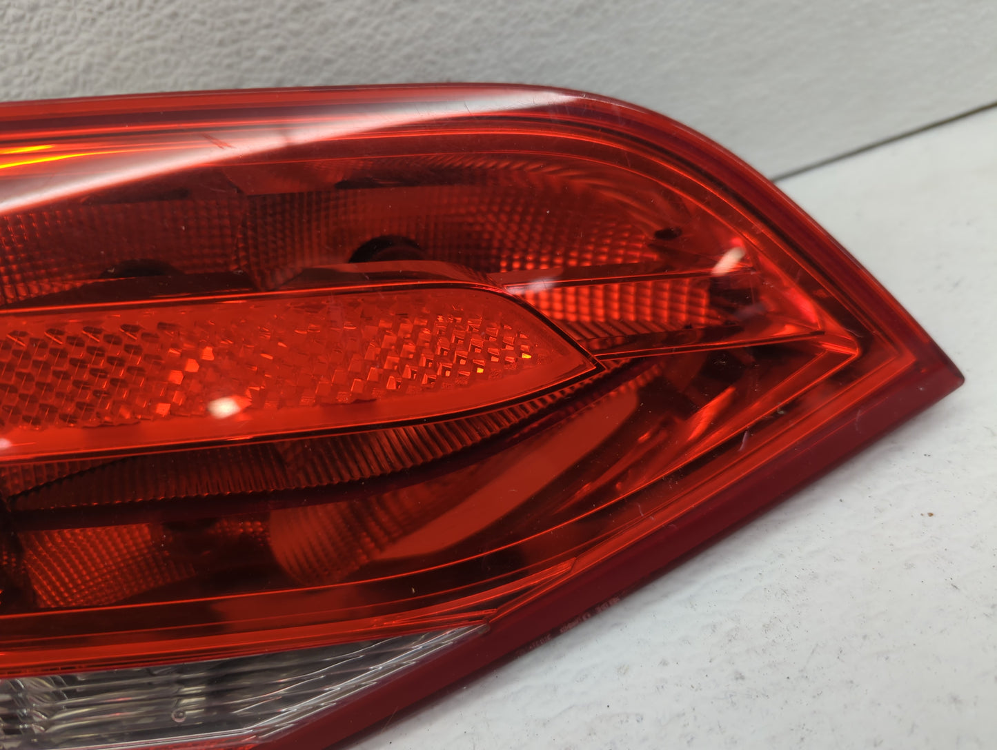 2007-2012 Mitsubishi Outlander Tail Light Assembly Driver Left OEM P/N:166973 Fits Fits 2007 2008 2009 2010 2011 2012 OEM Us