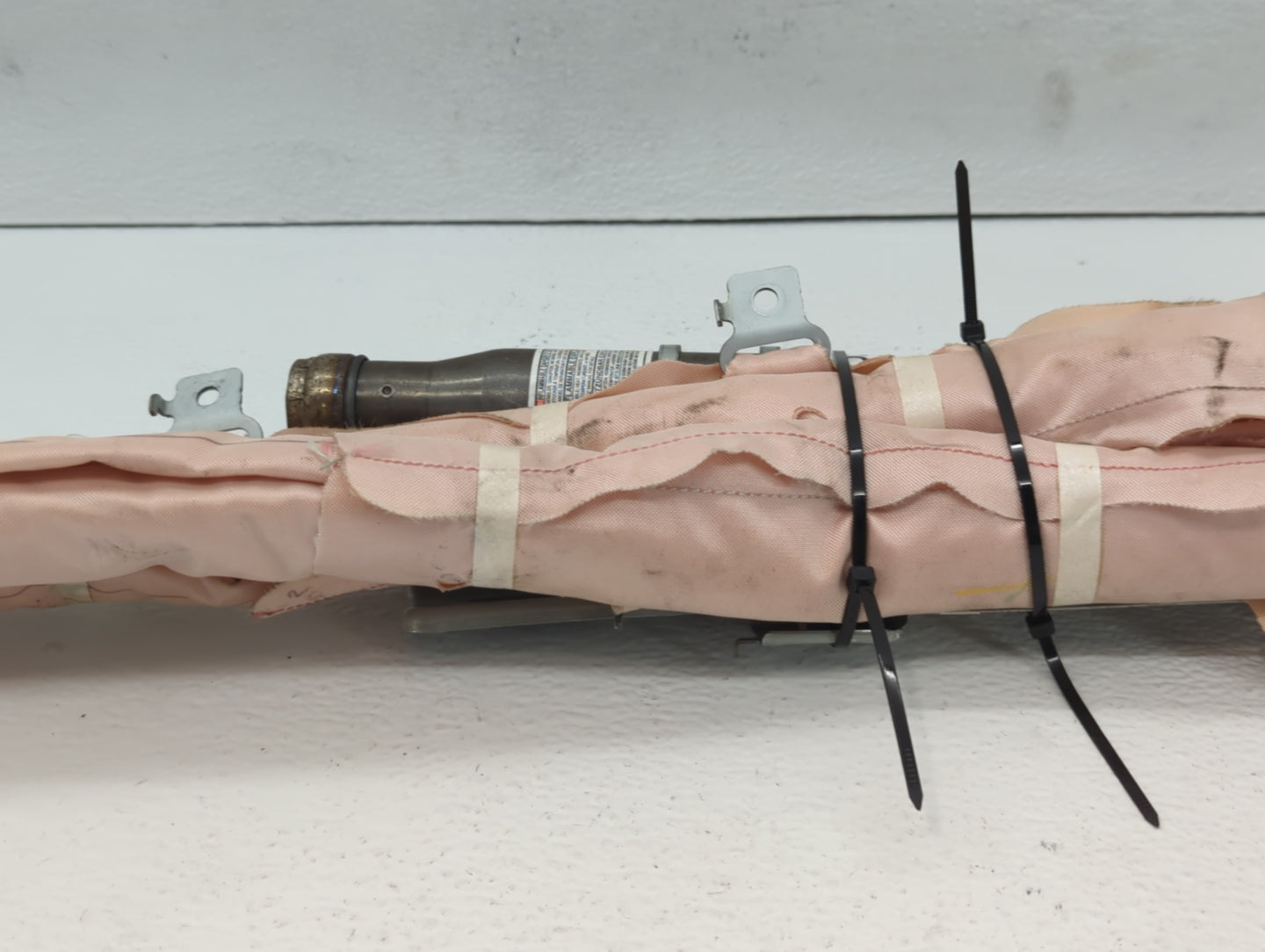 2007-2013 Mitsubishi Outlander Air Bag Passenger Right Dashboard Oem - Oemusedautoparts1.com