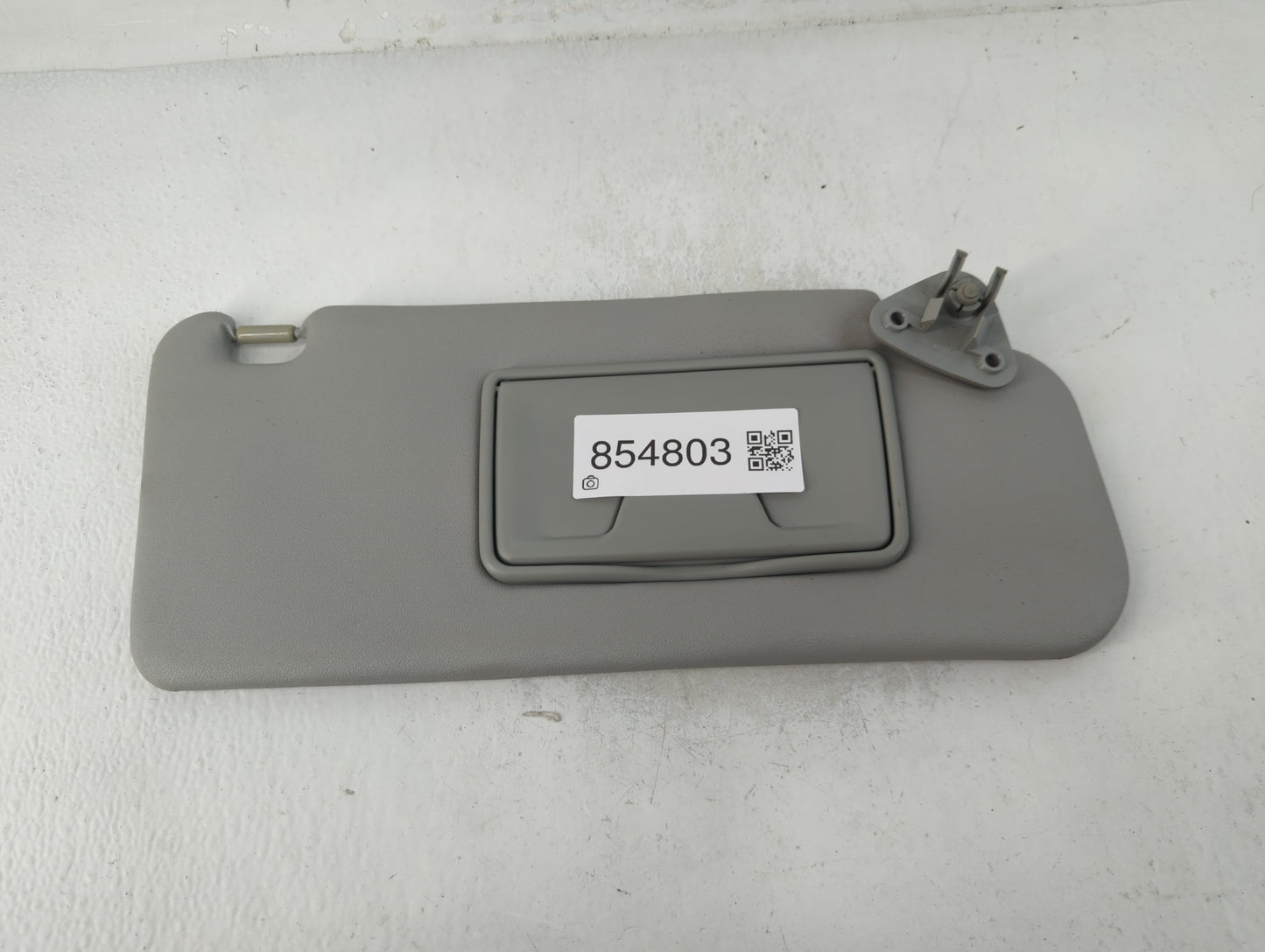 2007-2009 Mitsubishi Outlander Sun Visor Shade Replacement Driver Left Mirror Fits Fits 2007 2008 2009 OEM Used Auto Parts -