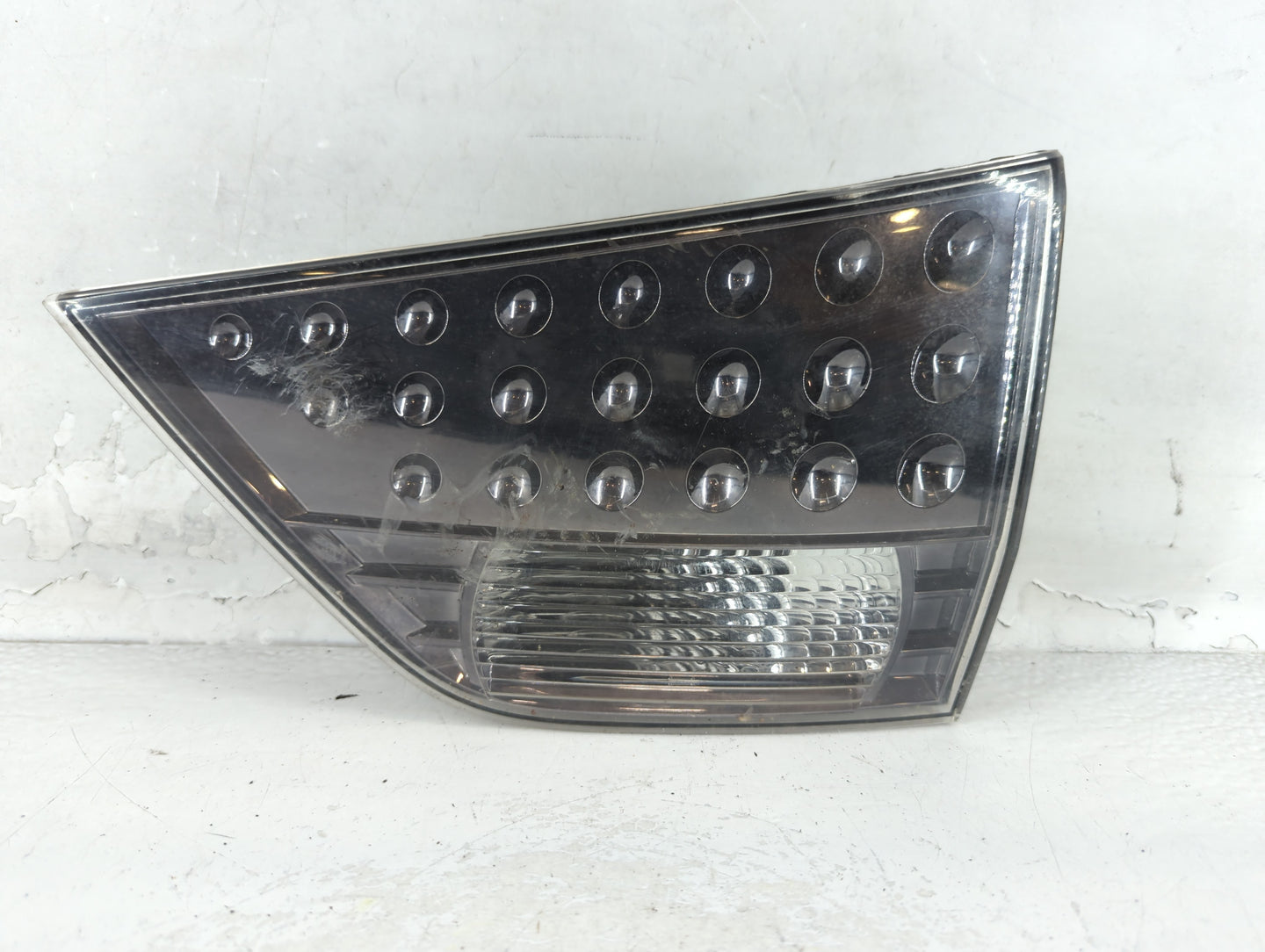 2007-2013 Mitsubishi Outlander Tail Light Assembly Passenger Right OEM P/N:sae r 04 dot e13 1784 Fits OEM Used Auto Parts - 