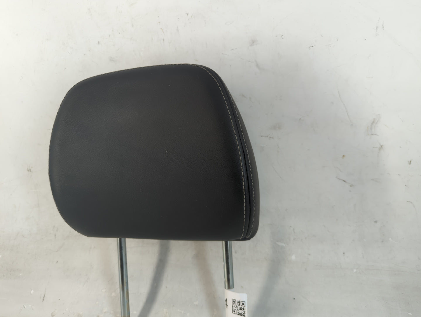 2007 Mitsubishi Outlander Headrest Head Rest Front Driver Passenger Seat Fits OEM Used Auto Parts - Oemusedautoparts1.com