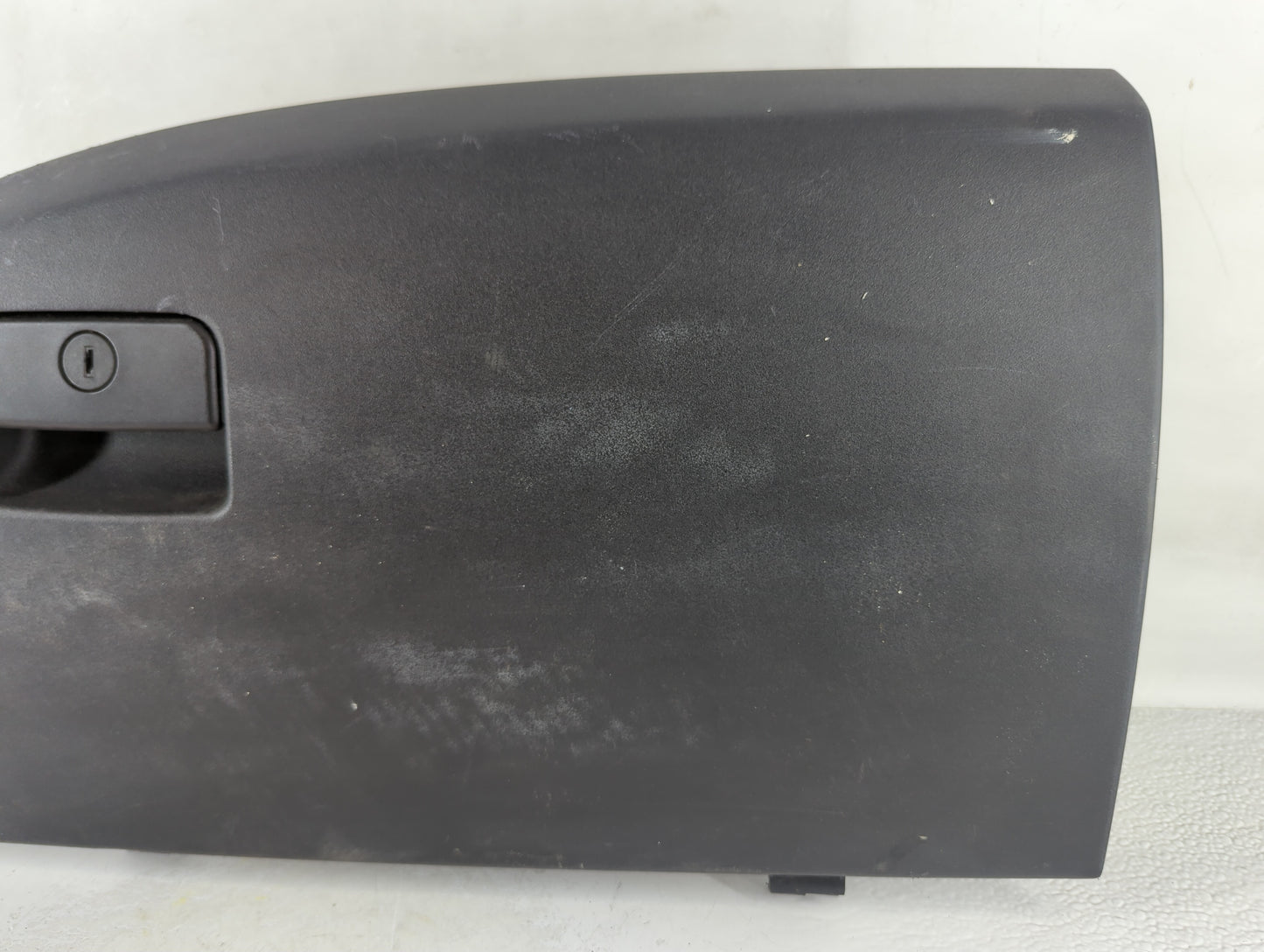 2007 Mitsubishi Outlander Passenger Glove Box Door Storage Compartment - Oemusedautoparts1.com