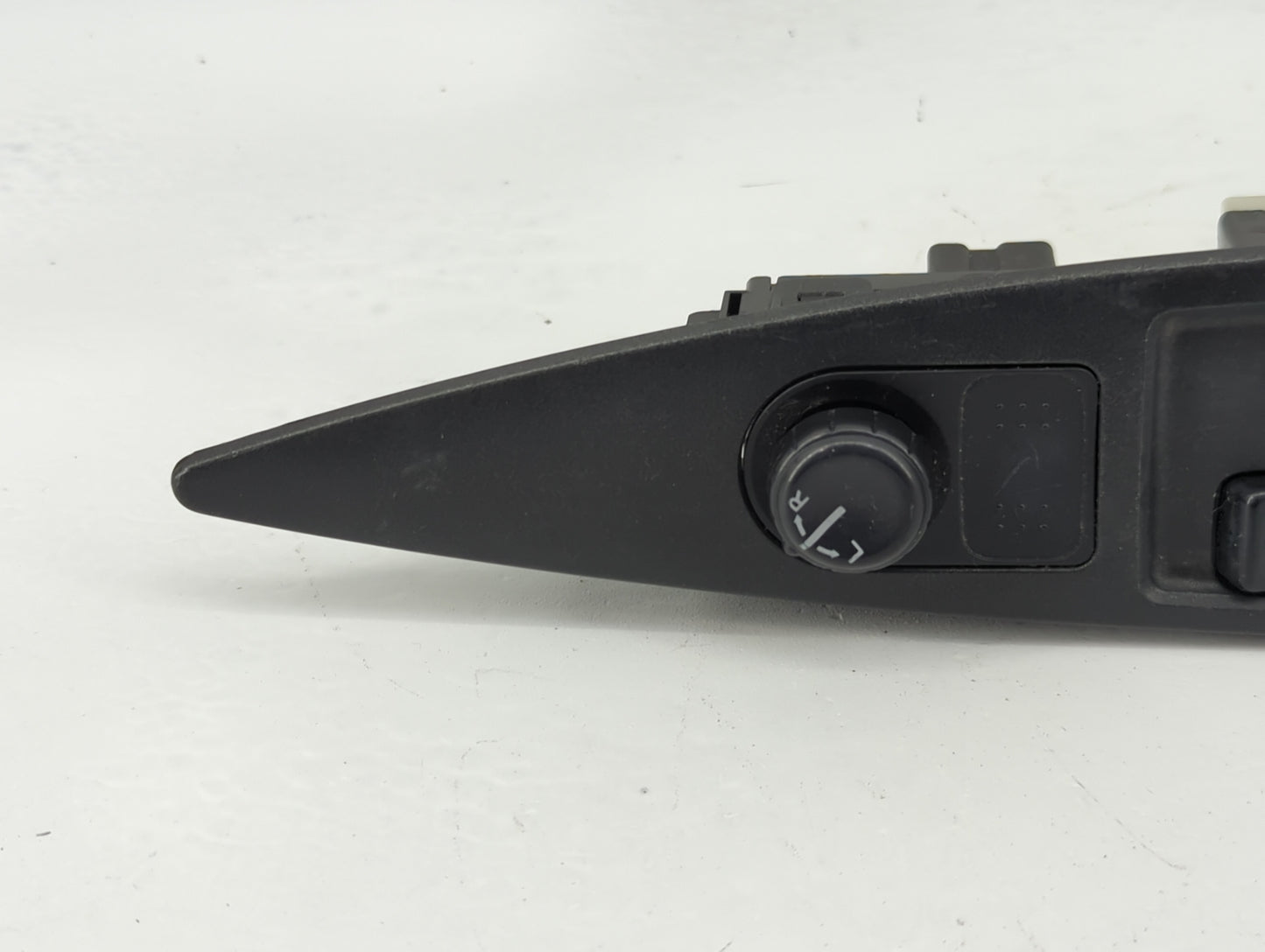 2007 Mitsubishi Outlander Master Power Window Switch Replacement Driver Side Left P/N:25401 8J000 Fits OEM Used Auto Parts -
