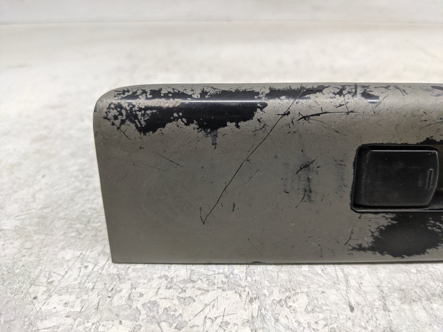 2007 Mitsubishi Outlander Master Power Window Switch Replacement Driver Side Left Fits OEM Used Auto Parts - Oemusedautopart