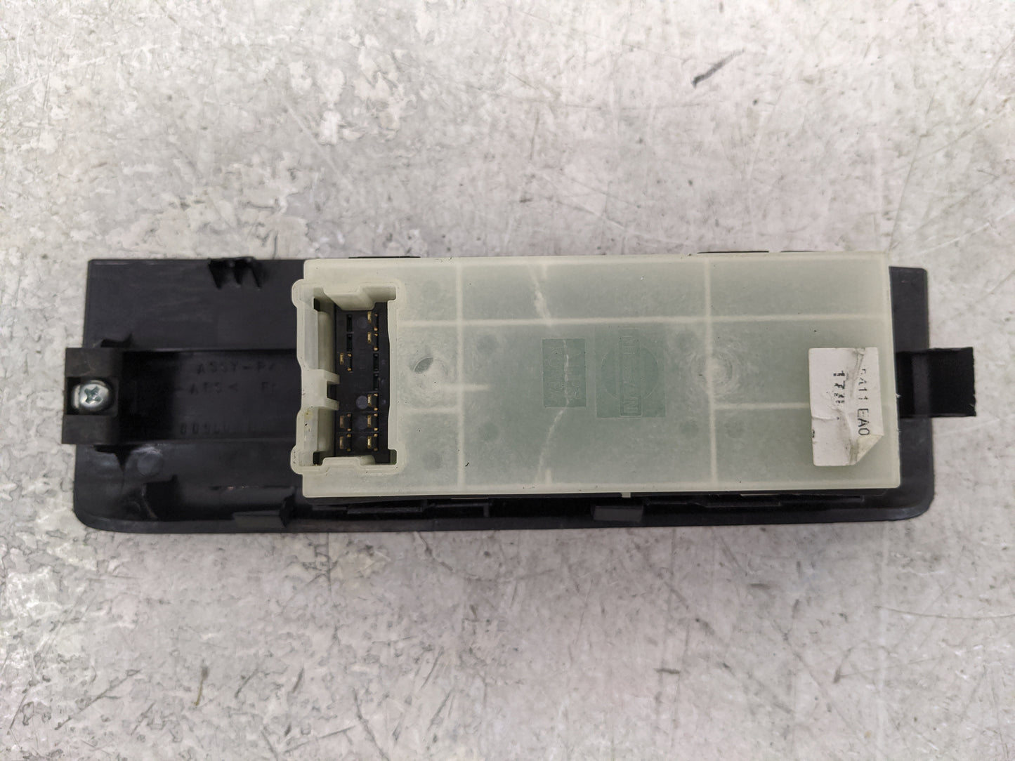 2007 Mitsubishi Outlander Master Power Window Switch Replacement Driver Side Left Fits OEM Used Auto Parts - Oemusedautopart